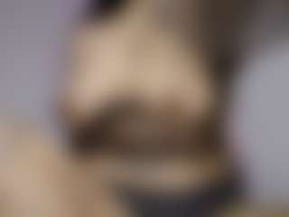 Candy-juli27's Live Sex Cam Show