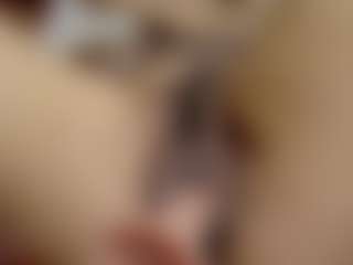 Candy-juli27's Live Sex Cam Show
