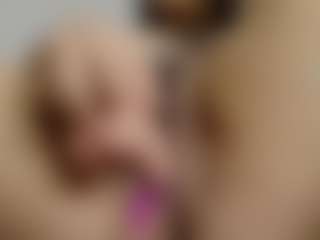 Candy-juli27's Live Sex Cam Show