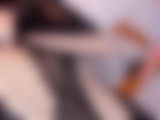 Live cam show with Miranda_angel - Average on Dare Cams