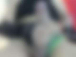 LiliElbe22's Live Sex Cam Show