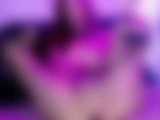 Midnightrose11's Live Sex Cam Show