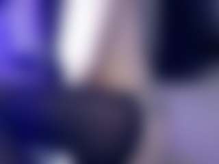 Midnightrose11's Live Sex Cam Show