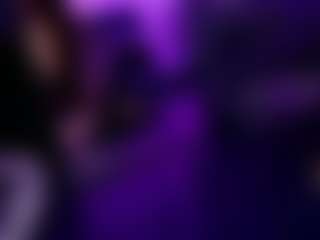 Live cam show with Midnightrose11 - Tiny on Camiplay Live