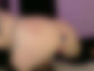 Midnightrose11's Live Sex Cam Show