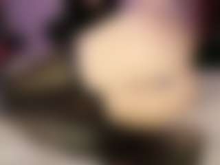 Midnightrose11's Live Sex Cam Show
