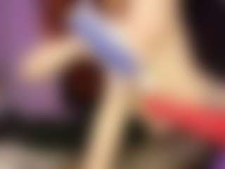 Live cam show with Midnightrose11 - Tease Big Tits on Camsoda