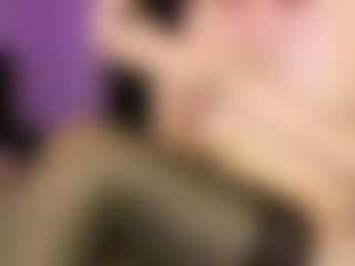 Midnightrose11's Live Sex Cam Show