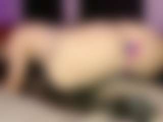 Midnightrose11's Live Sex Cam Show