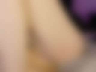 Midnightrose11's Live Sex Cam Show