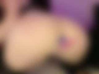 Midnightrose11's Live Sex Cam Show
