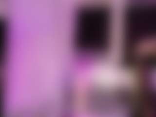 Live cam show with Midnightrose11 - Anal on Camsoda