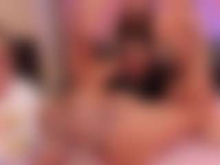 Live cam show with browni-lovex - Big Ass on Chatstar