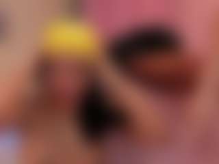 Live cam show with browni-lovex - Creamy on Gym Cam Girls