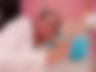 Live cam show with browni-lovex - Deepthroat on Camsoda