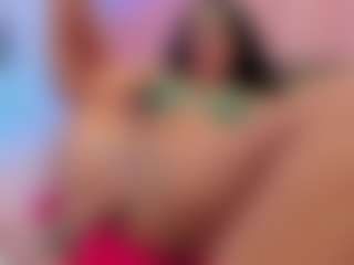 Live cam show with browni-lovex - Skinny on Camsoda