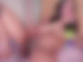 Live cam show with browni-lovex - Blowjob on Camsoda