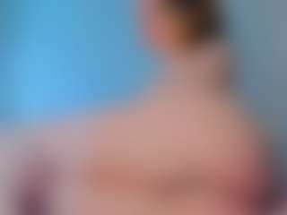 Kitti's Live Sex Cam Show