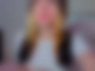 Kitti's Live Sex Cam Show