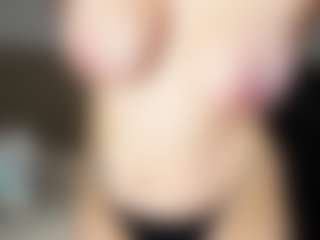 MelannyLuv's Live Sex Cam Show