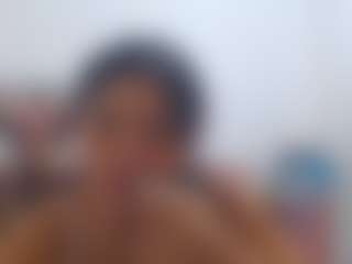 zharethh's Live Sex Cam Show