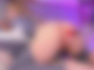Live cam show with Lili - Creampie on Camsoda
