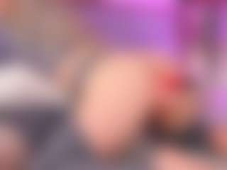 Live cam show with Lili - Blonde Hair on Cam Slut