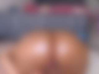 Live cam show with misssaffron - Ebony HD on Fling VIP Chat