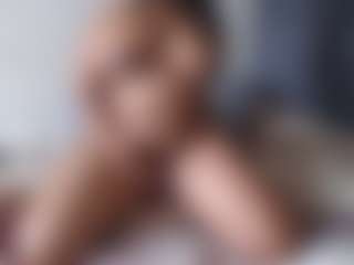 Live cam show with misssaffron - Full Nudity on CamwithHer