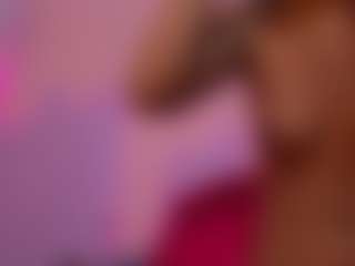Live cam show with MingieeRouse - Colombia on Camsoda