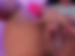 Live cam show with MingieeRouse - Colombia on fapnchat
