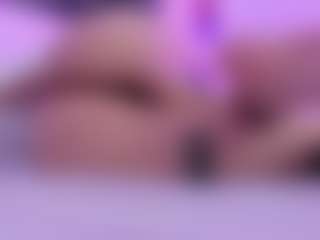 Live cam show with Salome-sweett - Red Hair on TastyBlacksLive