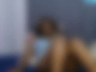 sweet-bunny12's Live Sex Cam Show