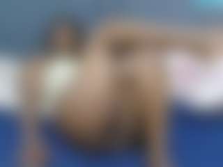 sweet-bunny12's Live Sex Cam Show