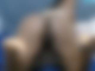 sweet-bunny12's Live Sex Cam Show
