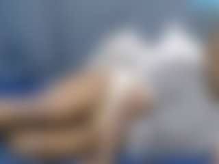 sweet-bunny12's Live Sex Cam Show