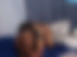 sweet-bunny12's Live Sex Cam Show