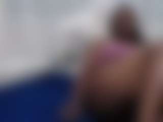 sweet-bunny12's Live Sex Cam Show