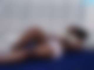 sweet-bunny12's Live Sex Cam Show