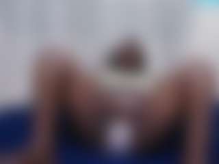 sweet-bunny12's Live Sex Cam Show