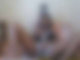 Talia_shylusty's Live Sex Cam Show