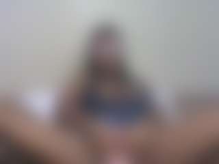 Talia_shylusty's Live Sex Cam Show