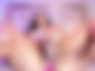 ElizabethReyy's Live Sex Cam Show