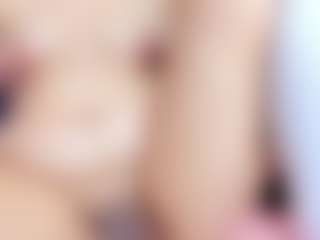 ElizabethReyy's Live Sex Cam Show