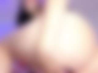 Live cam show with ElizabethReyy - BBW on Camsoda