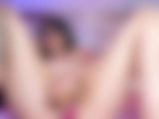 ElizabethReyy's Live Sex Cam Show