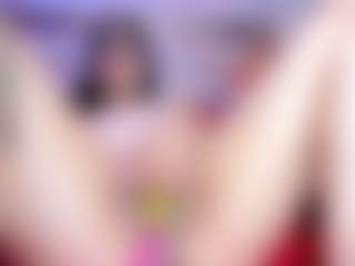ElizabethReyy's Live Sex Cam Show
