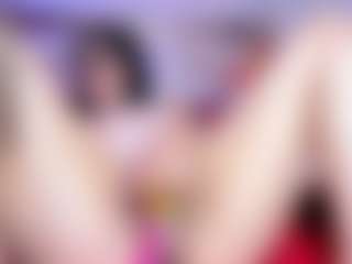 ElizabethReyy's Live Sex Cam Show