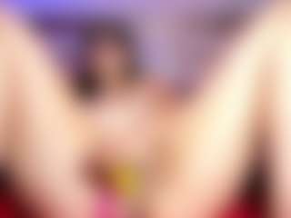 ElizabethReyy's Live Sex Cam Show