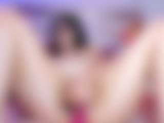 ElizabethReyy's Live Sex Cam Show